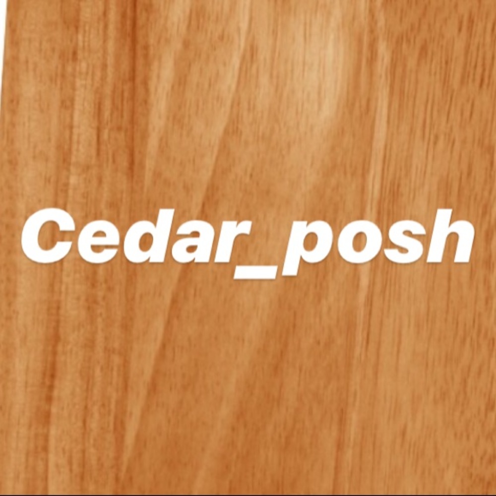 Meet your Posher, Jessica